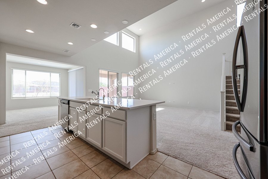 5 bedrooms with 4.5 baths! property image