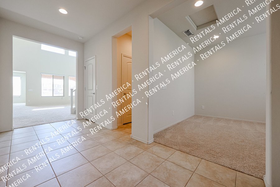 5 bedrooms with 4.5 baths! property image