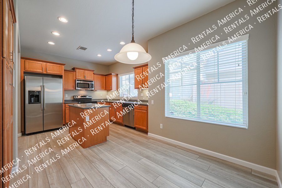 MI SPECIAL! Adorable 2BD 2BA home in the Gated Northgate Community!! property image