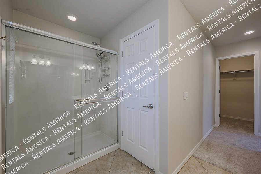 MI SPECIAL! Adorable 2BD 2BA home in the Gated Northgate Community!! property image