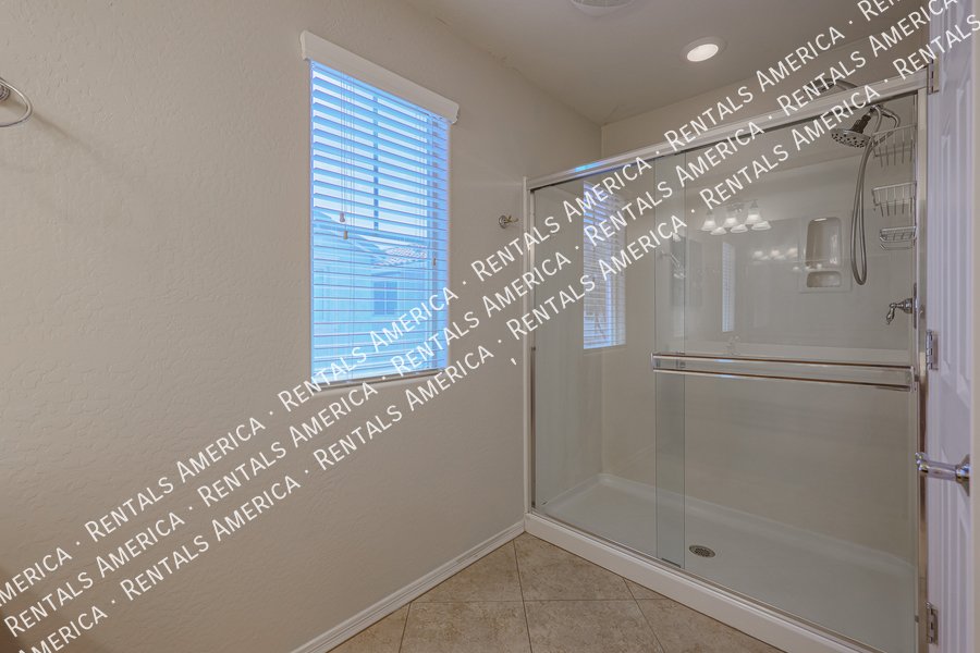 MI SPECIAL! Adorable 2BD 2BA home in the Gated Northgate Community!! property image