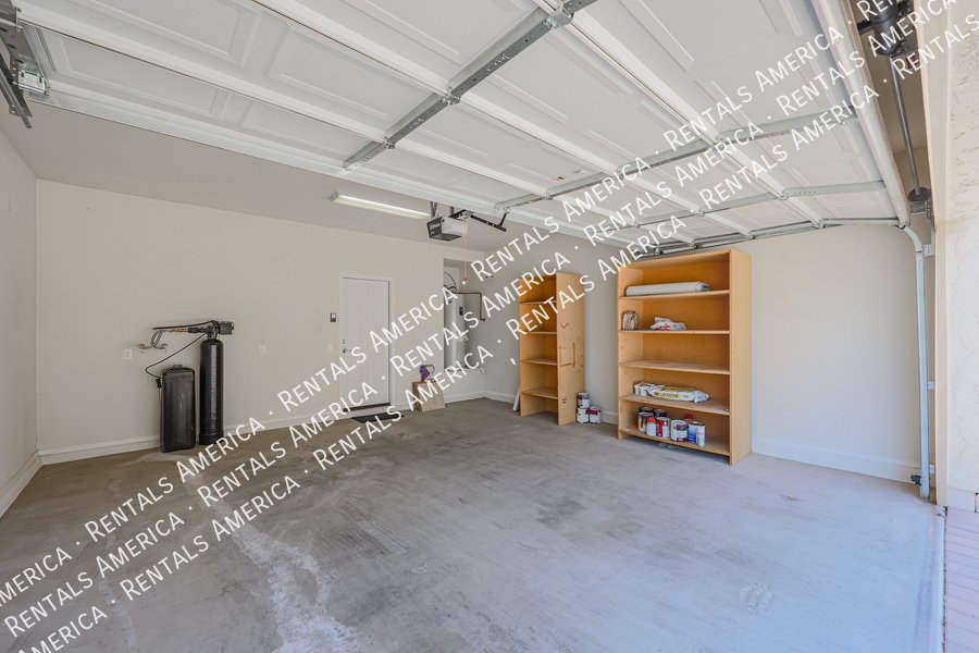 MI SPECIAL! Adorable 2BD 2BA home in the Gated Northgate Community!! property image