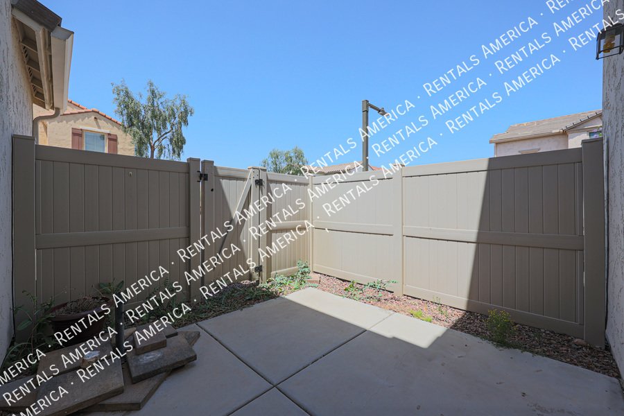 MI SPECIAL! Adorable 2BD 2BA home in the Gated Northgate Community!! property image