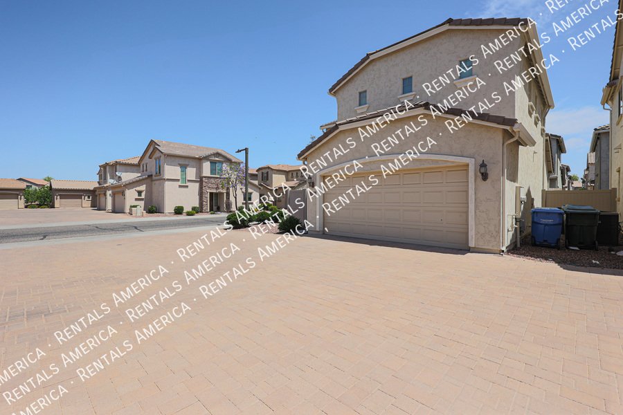 MI SPECIAL! Adorable 2BD 2BA home in the Gated Northgate Community!! property image