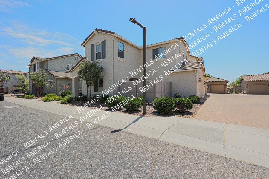 MI SPECIAL! Adorable 2BD 2BA home in the Gated Northgate Community!! property image