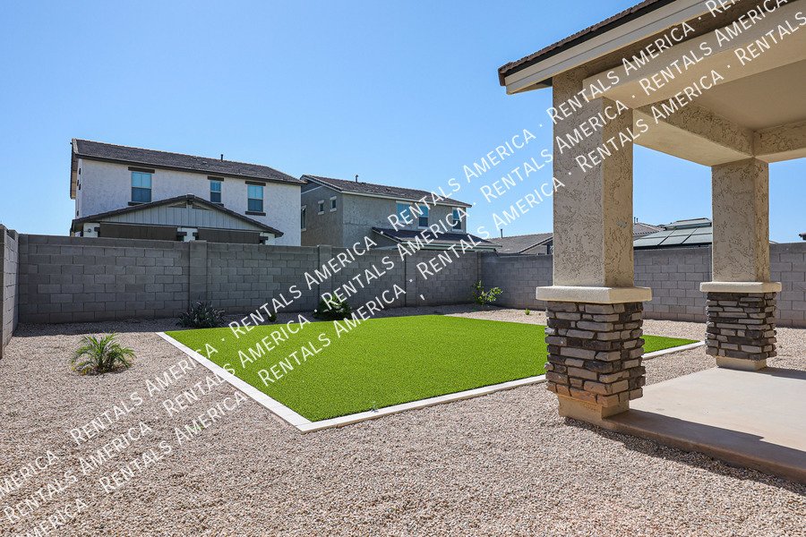 MOVE IN SPECIAL!!!! 5 bedroom 3 bath home in Camelback Ranch property image