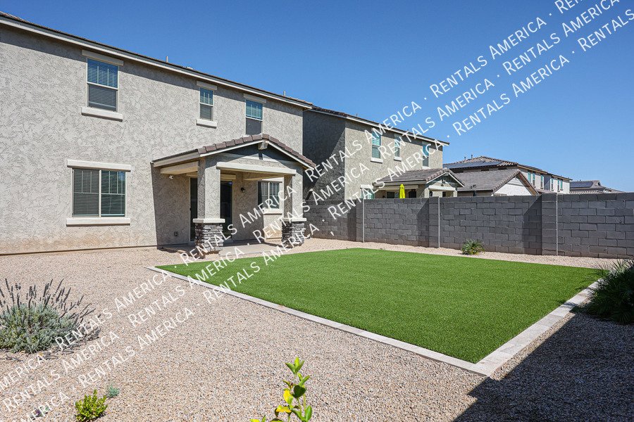 MOVE IN SPECIAL!!!! 5 bedroom 3 bath home in Camelback Ranch property image