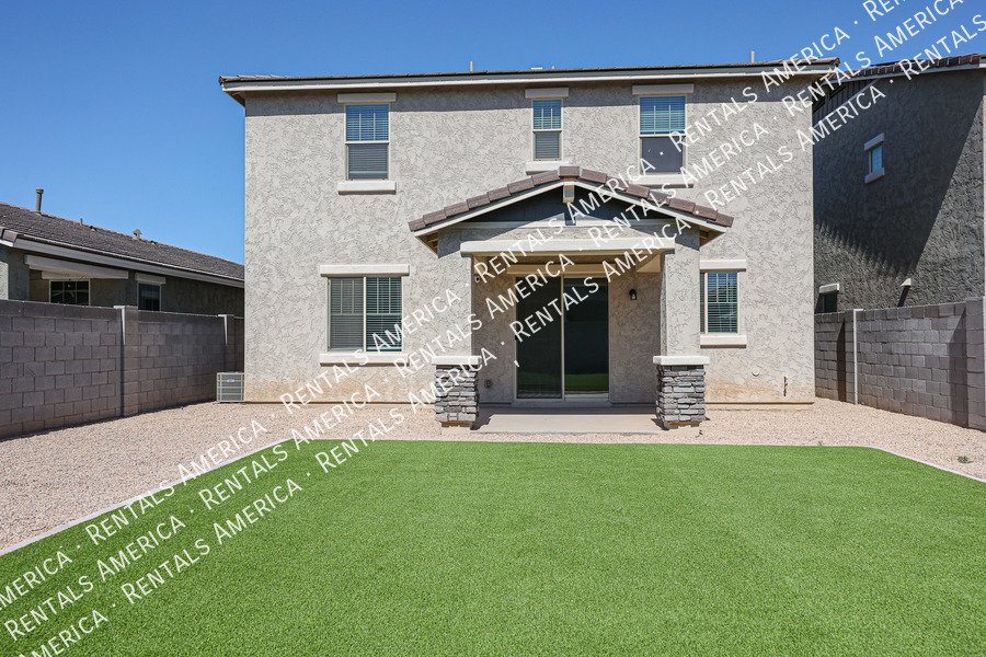 MOVE IN SPECIAL!!!! 5 bedroom 3 bath home in Camelback Ranch property image