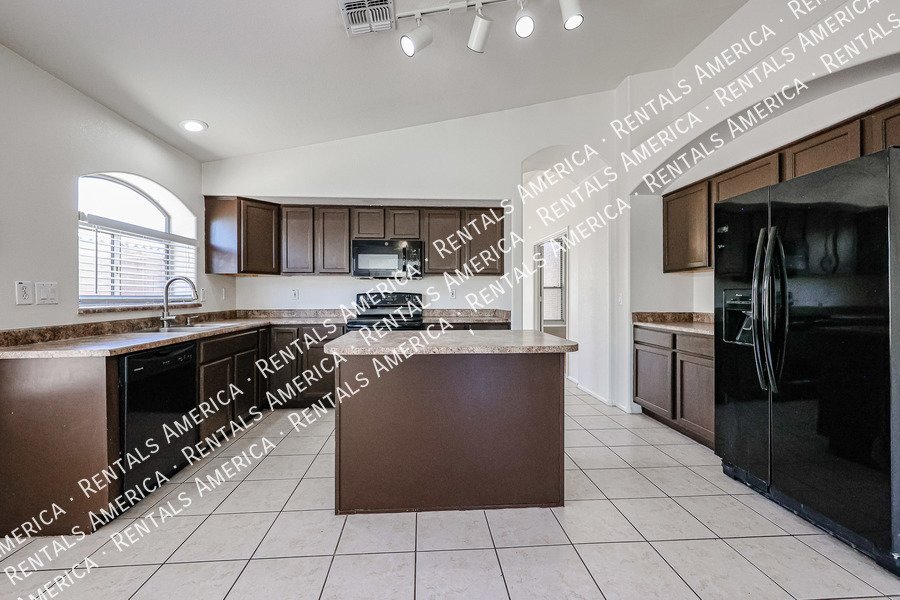 3 bedroom 2 bath in Chandler property image