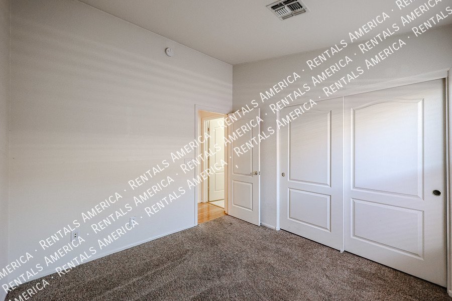 3 bedroom 2 bath in Chandler property image