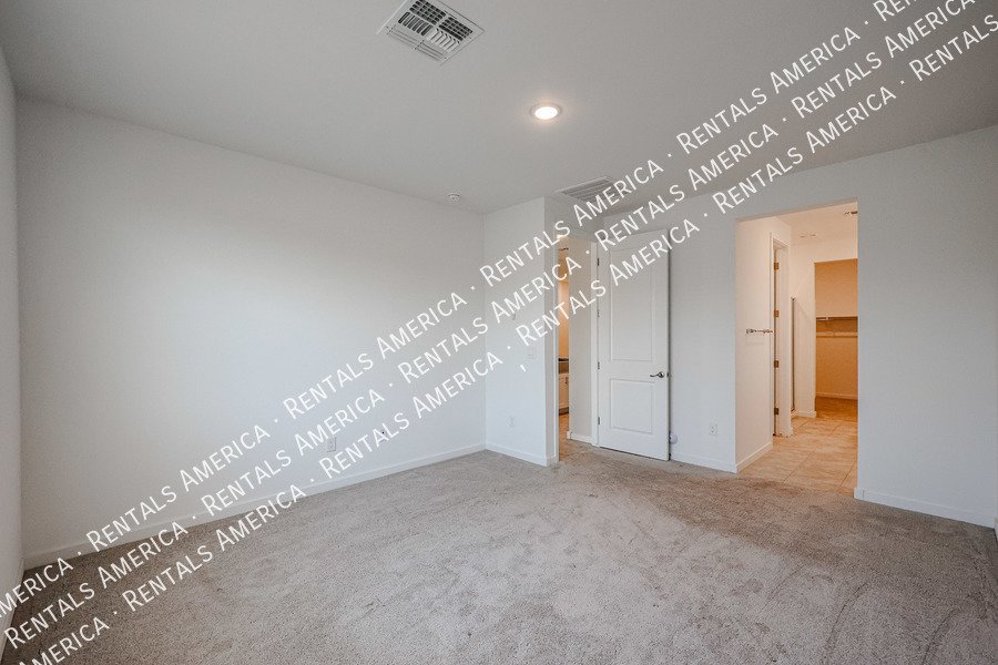 4 Bedroom 2 bath in Maricopa property image