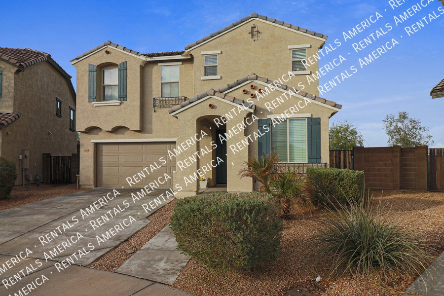 Move in Special! Beautiful Spacious 5BD House in Peoria! property image