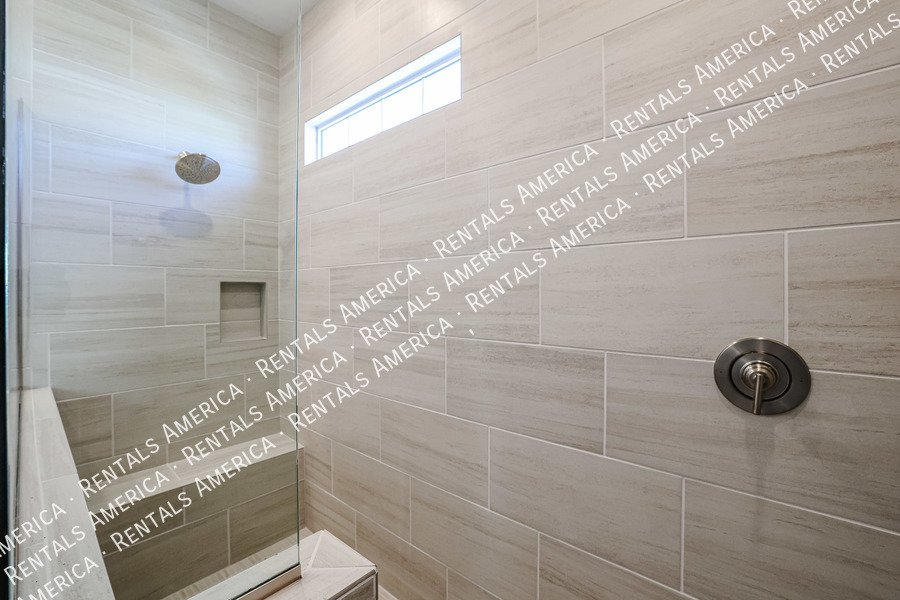 Desirable Community of Arabella property image