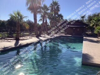 MOVE IN SPECIAL property image