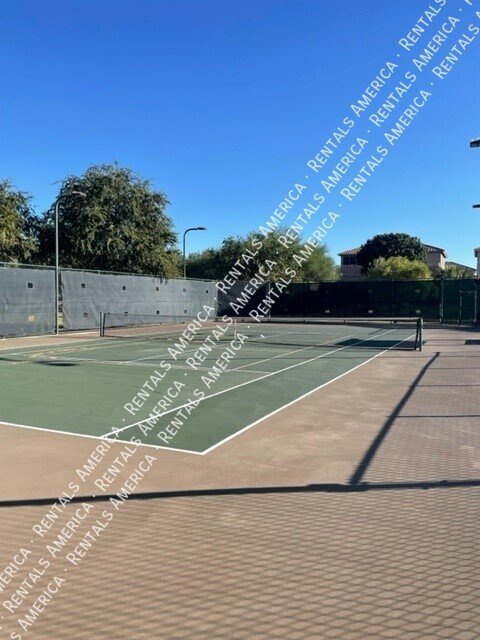 MOVE IN SPECIAL property image