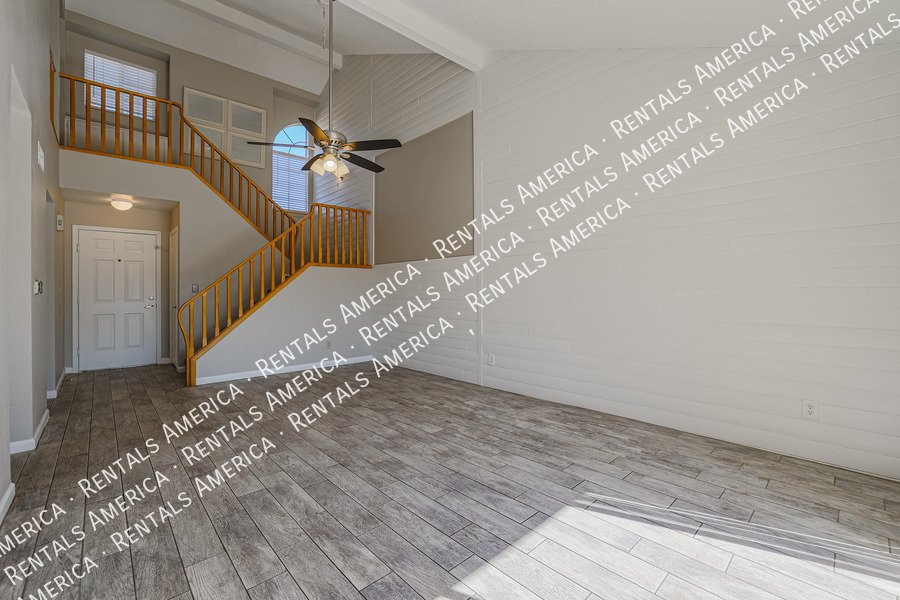 Great Northeast Mesa Location! property image