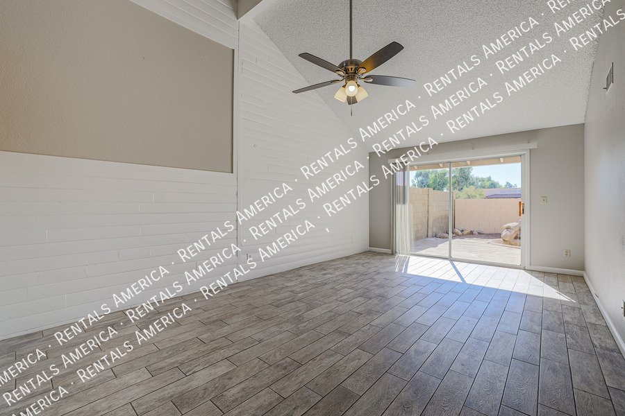 Great Northeast Mesa Location! property image
