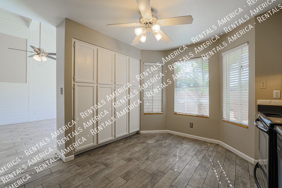 Great Northeast Mesa Location! property image