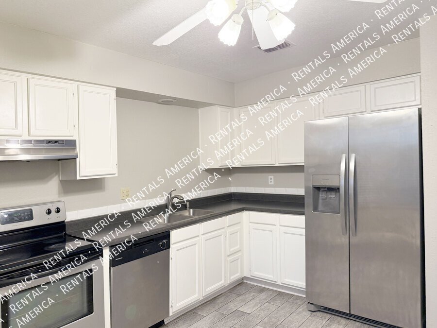 Great Northeast Mesa Location! property image