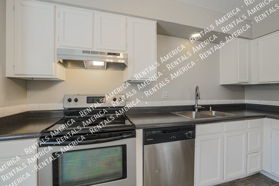 Great Northeast Mesa Location! property image