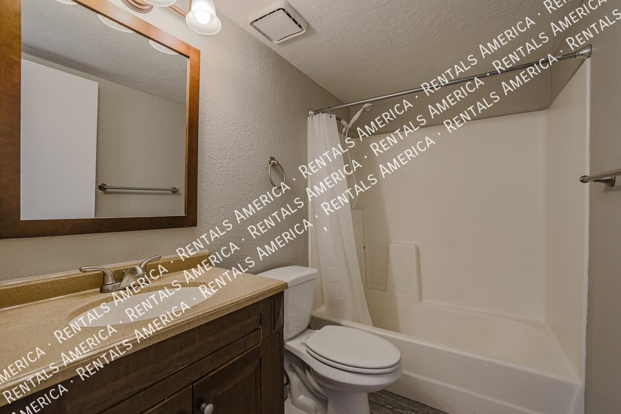 Great Northeast Mesa Location! property image