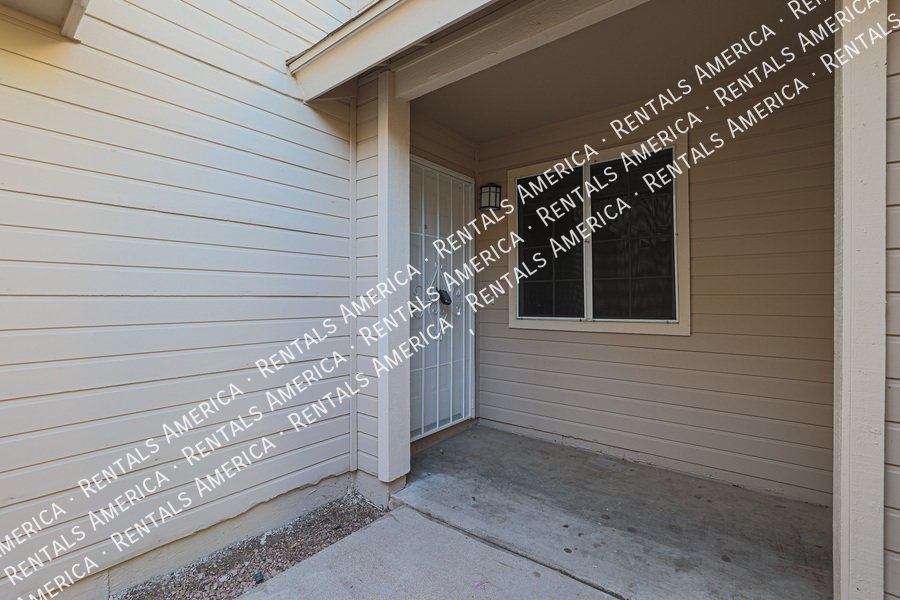 Great Northeast Mesa Location! property image