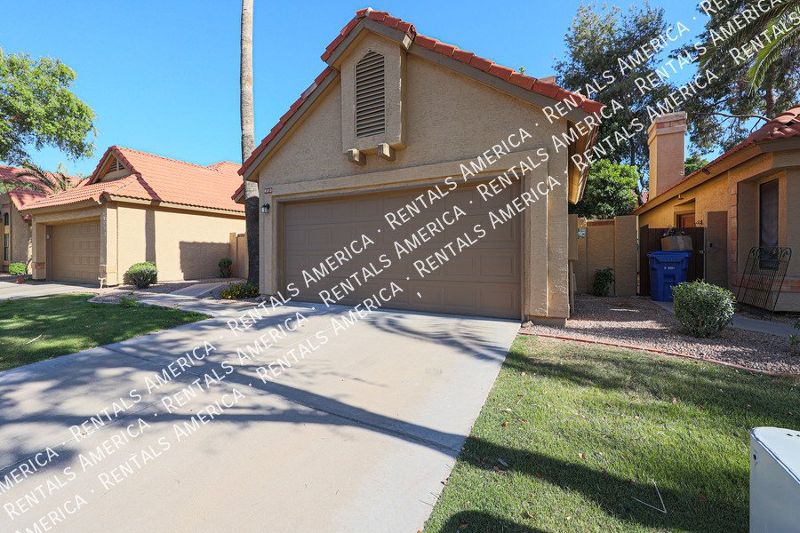 Beautiful 3 Bed/3 Bath home in Chandler!! property image