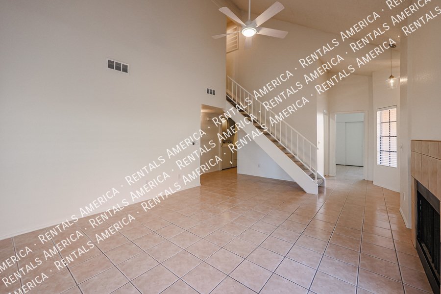 Beautiful 3 Bed/3 Bath home in Chandler!! property image