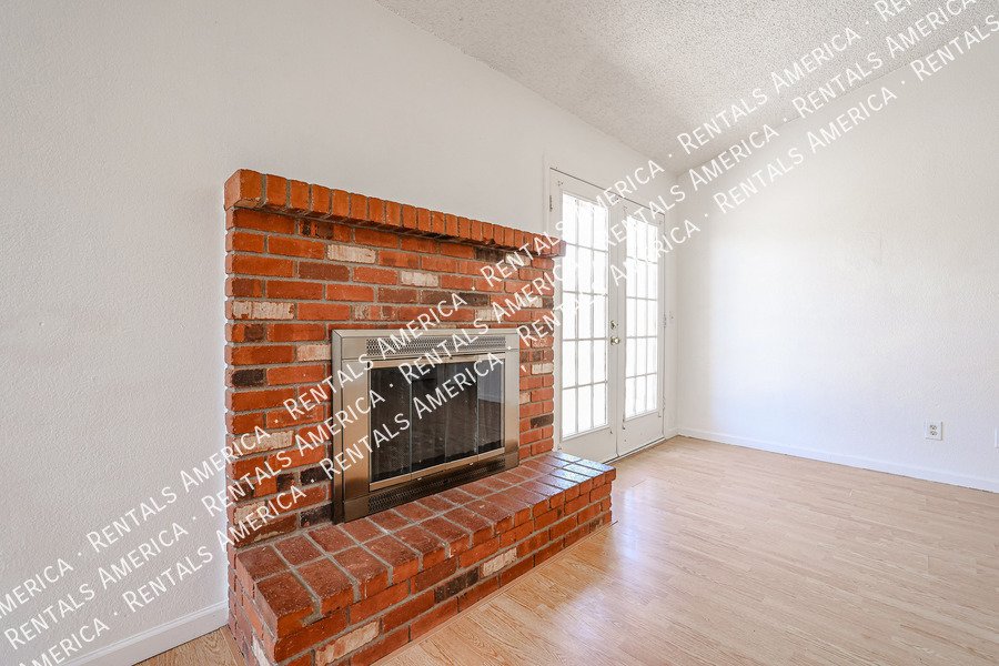 Nice 4 Bedroom Home In Pioneer Village Community!!! property image