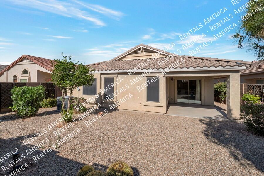 3BD 2BA home located in the Villages of Copper Basin property image