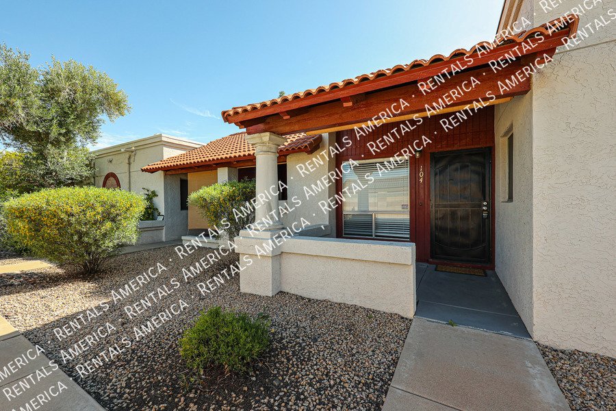 10815 W Northern Ave property image