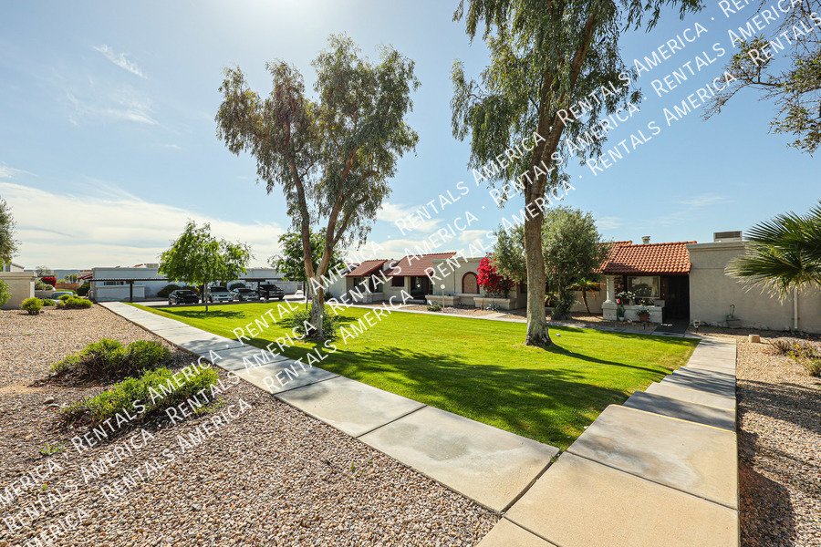 10815 W Northern Ave property image