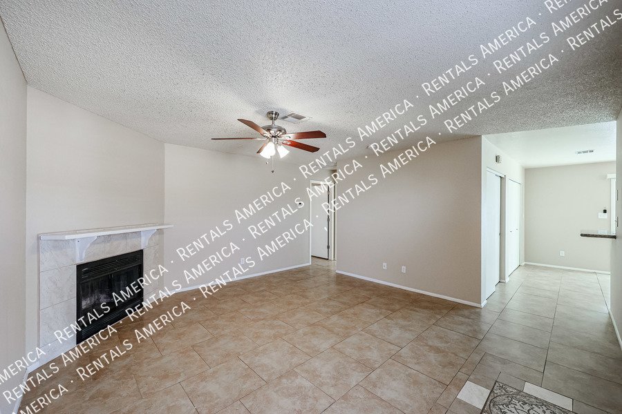 10815 W Northern Ave property image