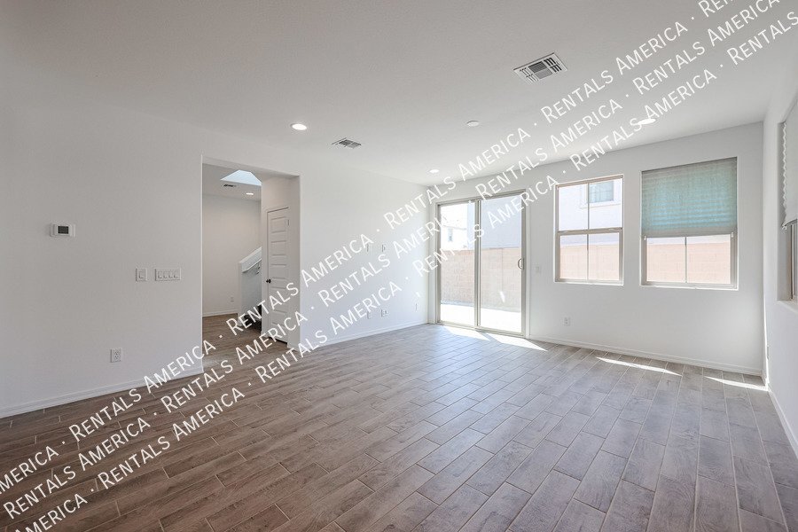 Rancho Mercado, 3 - Bedroom 2.5 Bath property image